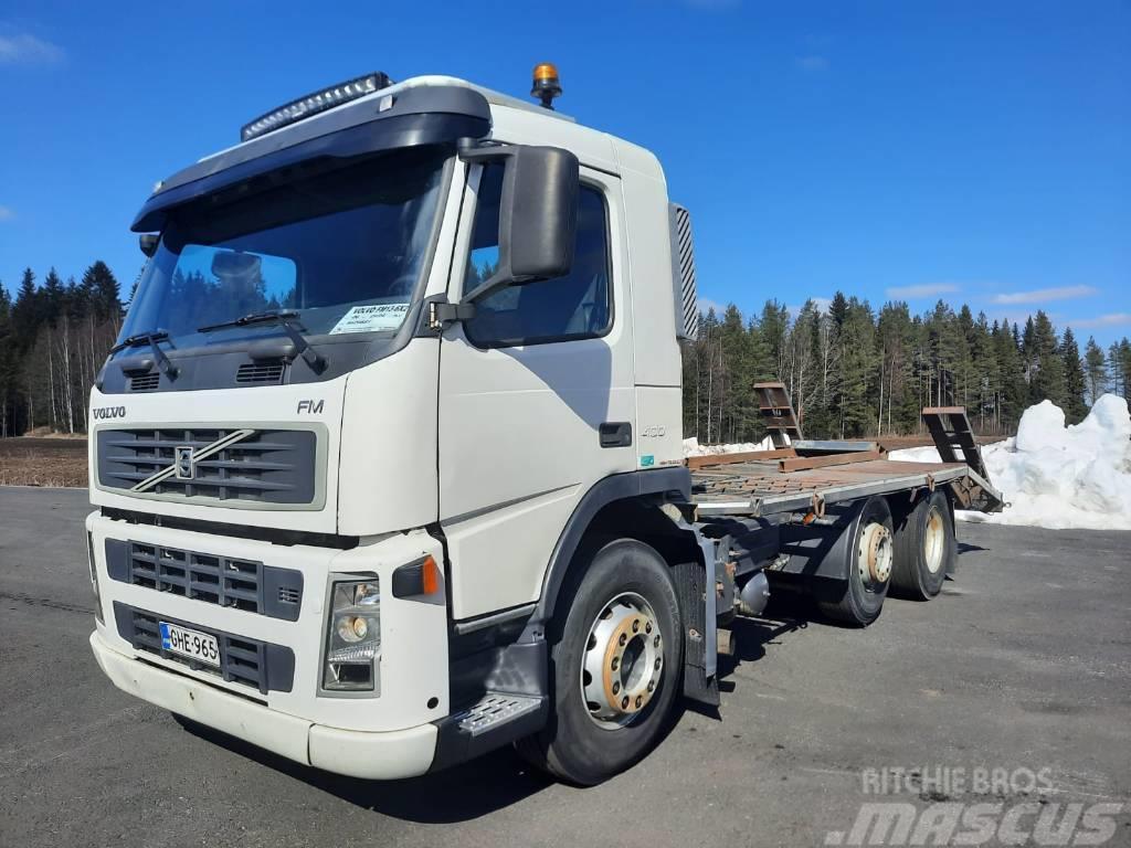 Volvo FM 13 400 Orman makinesi taşıma kamyonları