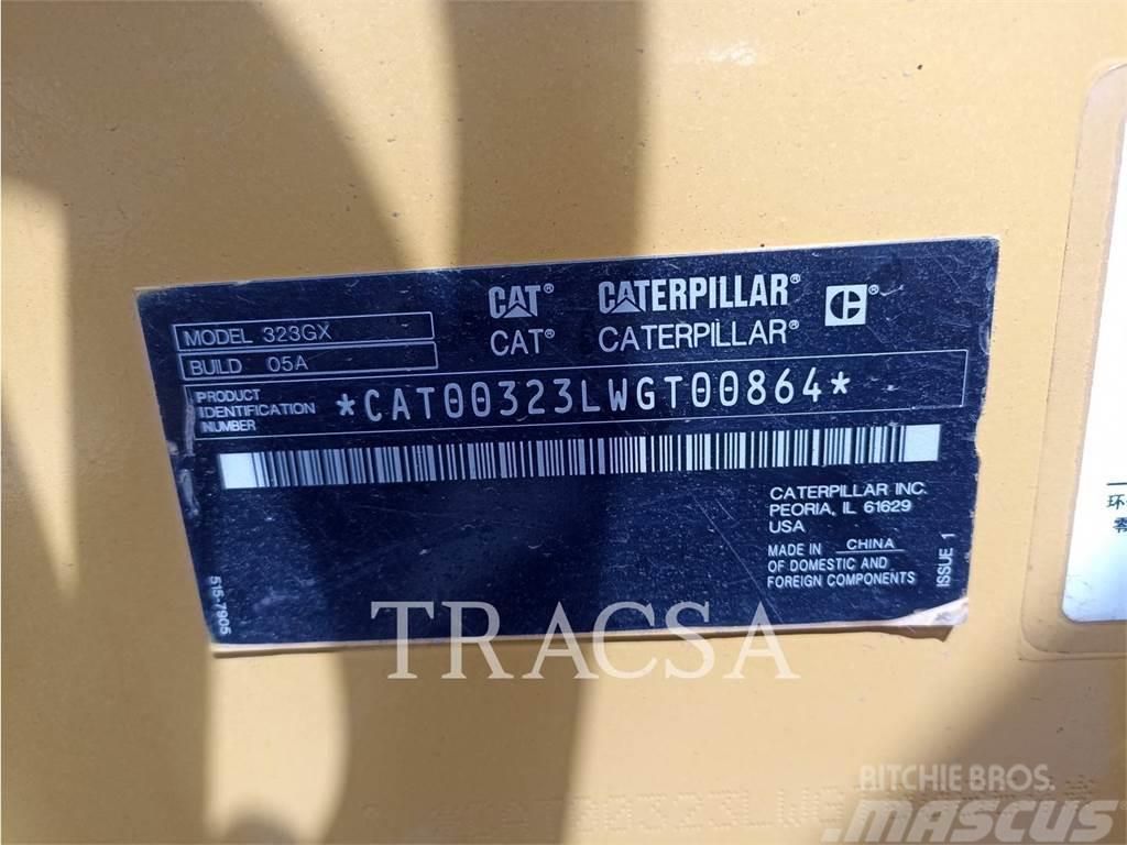 CAT 323 GX Paletli ekskavatörler