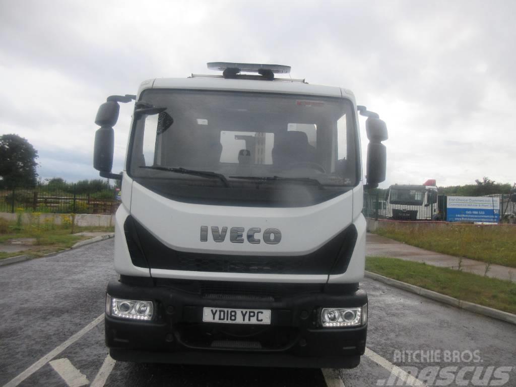 Iveco 150E220 Süpürme kamyonları