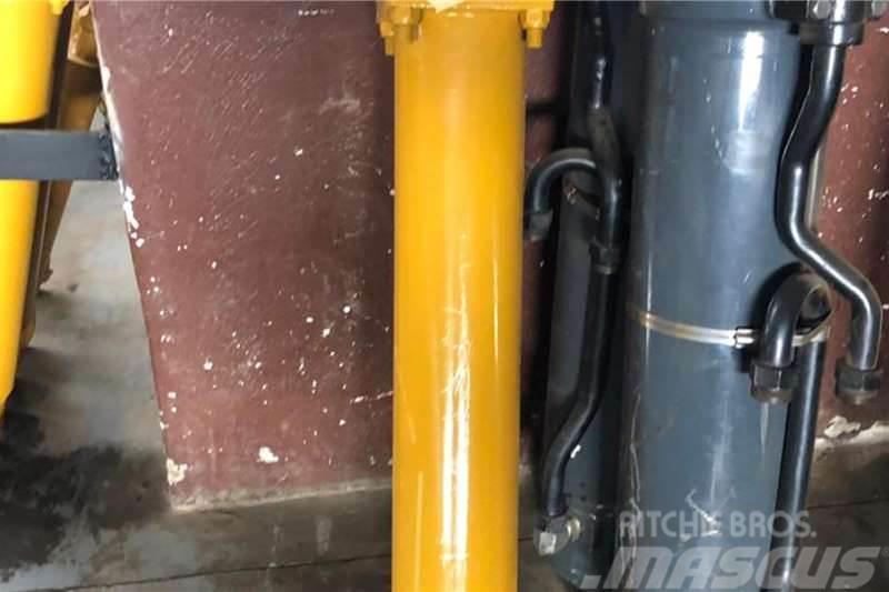 Dezzi Loader Lift Cylinder Diger kamyonlar