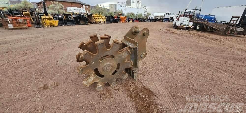  Excavator Compaction Wheel Sıkıştırma ekipmanı aksesuarları ve yedek parçaları