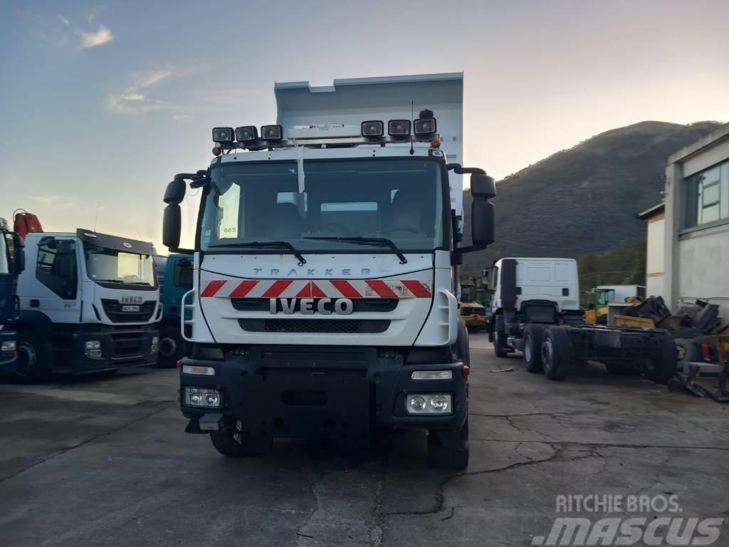 Iveco TRAKKER 190T31 Damperli kamyonlar