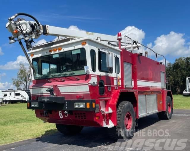  2001 OSHKOSH TI-1500AF4X4 FIRE TRUCK SKY BOOM 2001 Itfaiye araçlari