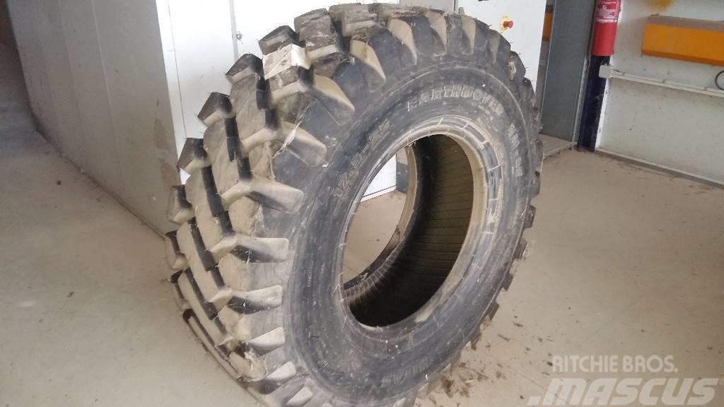 Mitas 17.5-25 Tyres, wheels and rims