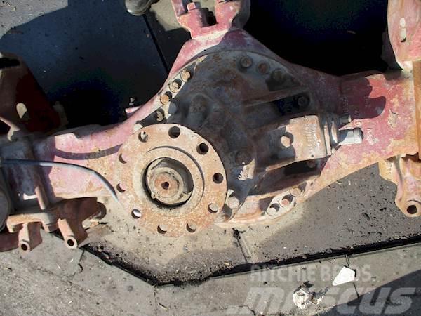 Iveco 2ND AXLE FROM TANDEMSET Akslar