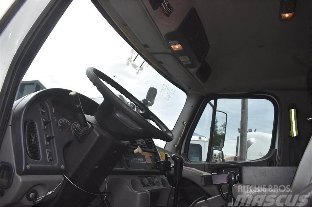 Freightliner 108SD Belediye / genel amaçli araçlar