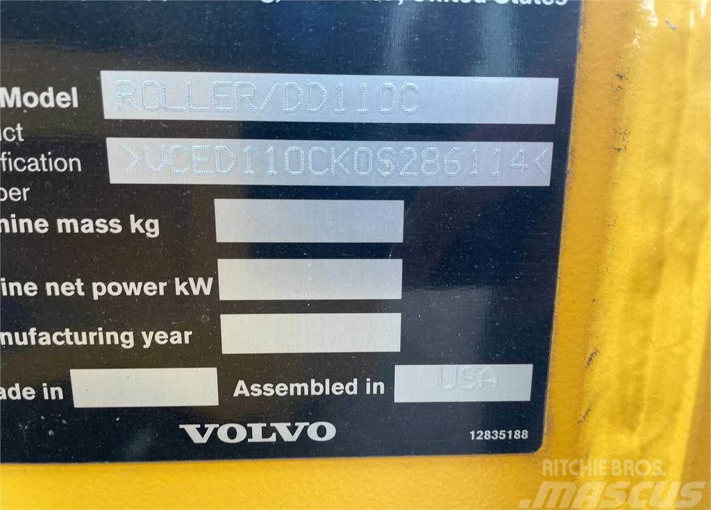 Volvo DD110C Çift tamburlu silindirler