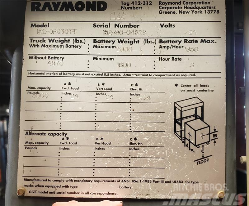 Raymond 152-OPC30TT Orta seviye siparis toplayici