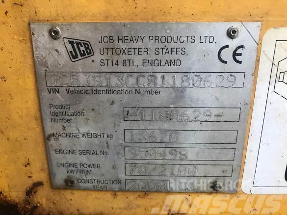 JCB JS130 Paletli ekskavatörler
