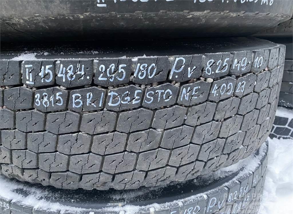 Bridgestone B12B Lastikler
