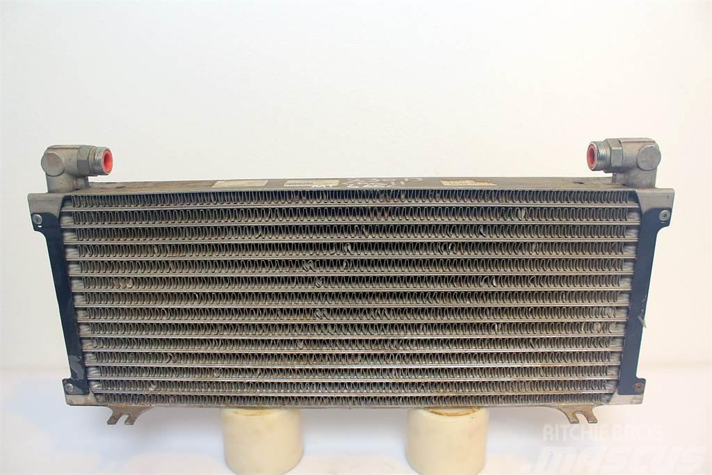 Challenger MT665C Oil Cooler Motorlar