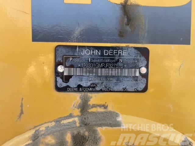 John Deere 331G Skid steer loderler