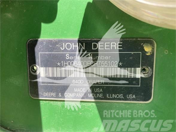 John Deere 640D Biçerdöver kafaları