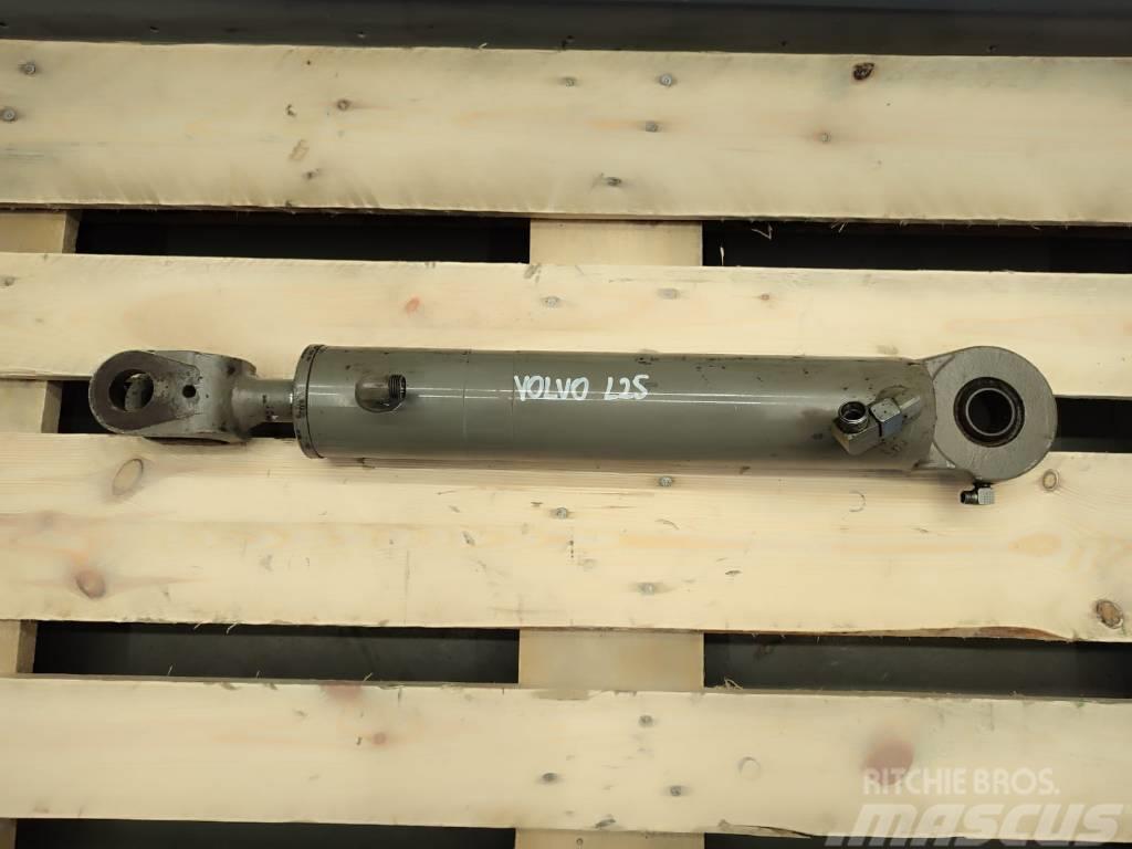Volvo L25 hydraulic steering cylinder Hidrolik