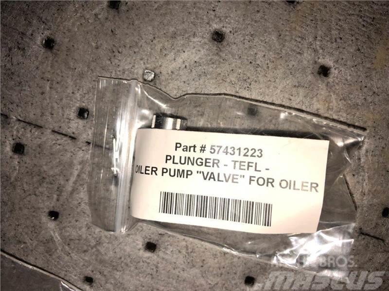 Epiroc (Atlas Copco) Oiler Pump Valve Plunger - TEFL - 57 Diger parçalar