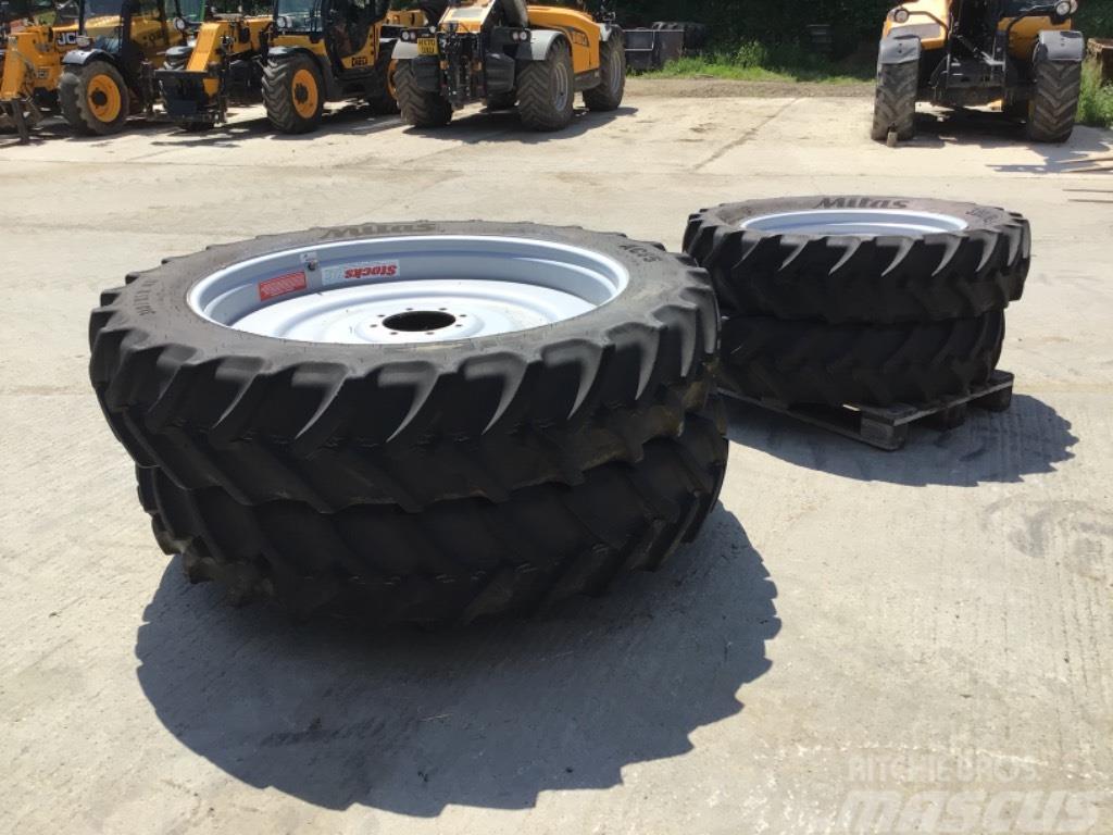 Stocks Row crop wheels and tyres Arka lastikler