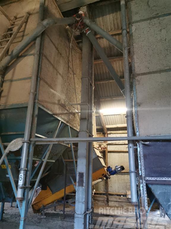 Cimbria 40 ton Besleyici, ventilatör ve asansörler