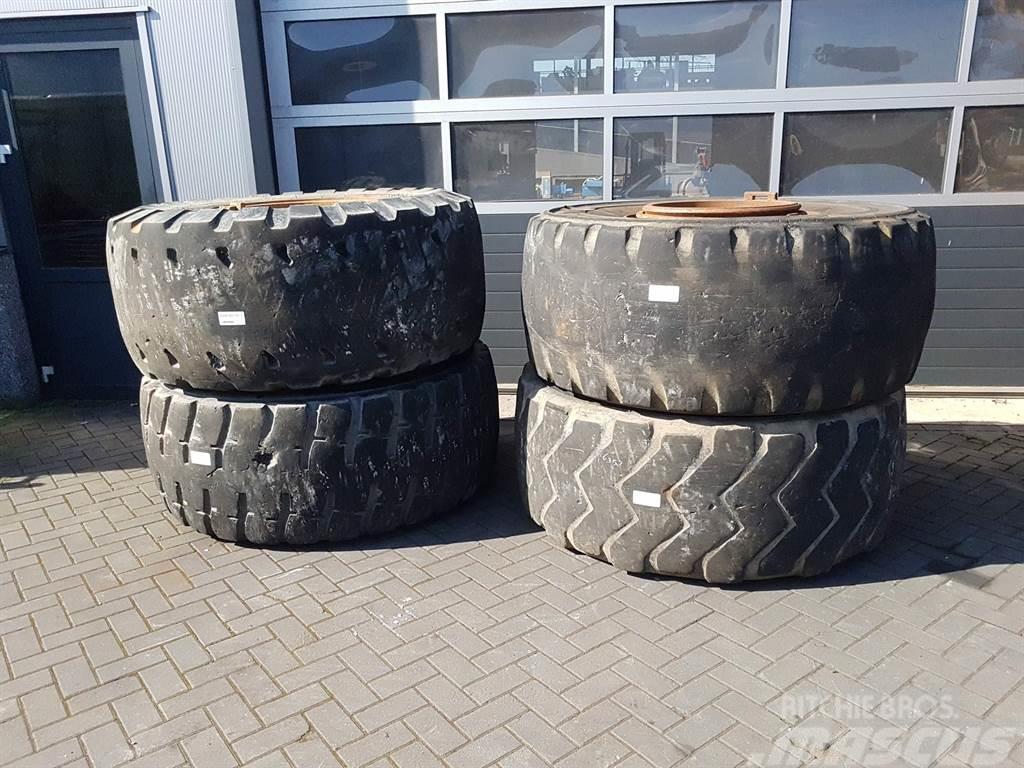 CASE 921C-Michelin 26.5R25-Tire/Reifen/Band Lastikler