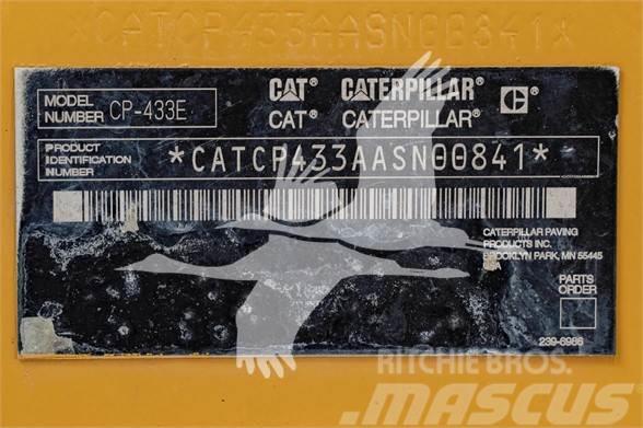 CAT CP-433E Tek tamburlu silindirler