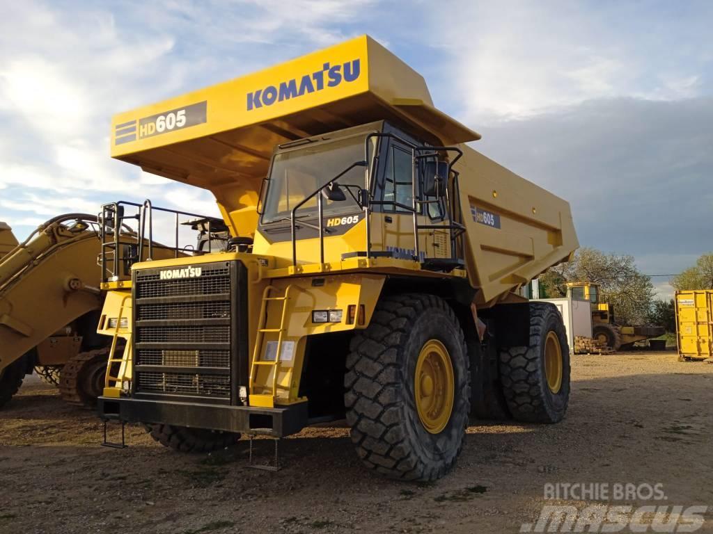 Komatsu HD 605-7E0 Yol disi kaya kamyonu