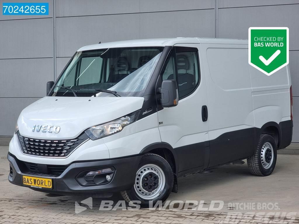 Iveco Daily 35S14 Automaat L1H1 Laag dak Airco Cruise St Panel vanlar