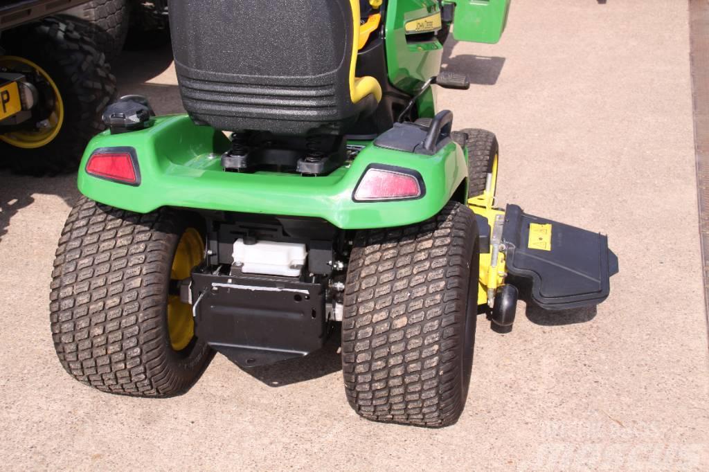 John Deere X 590 Ride on lawn tractor Mobil çim biçme makineleri