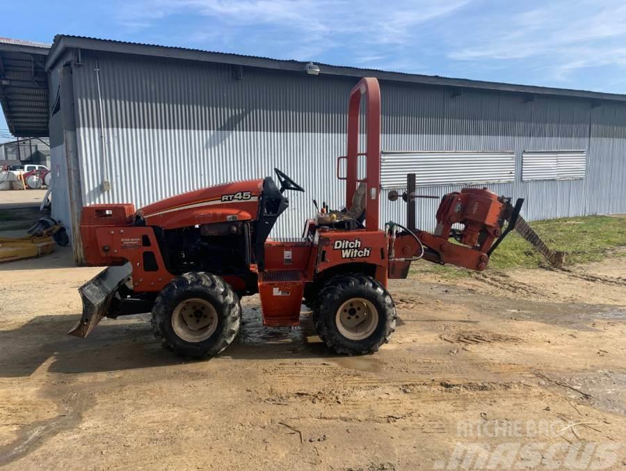 Ditch Witch RT45 Diger