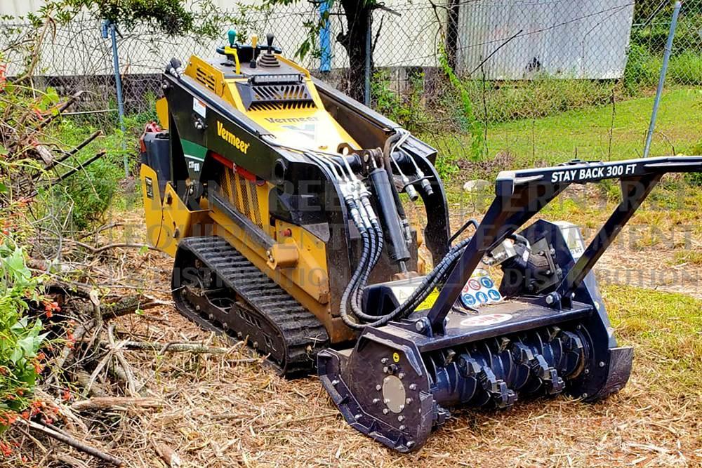 Mini excavators & skid steers DHL Ağaç parçalayıcılar