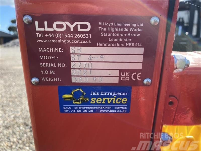 Lloyd ST 2-4 Çöp ayiklama ekipmanlari