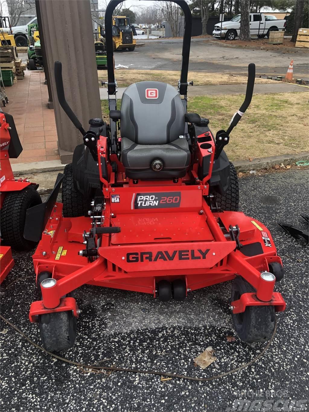 Gravely PT260 Sıfır dönüşlü çim biçme makineleri