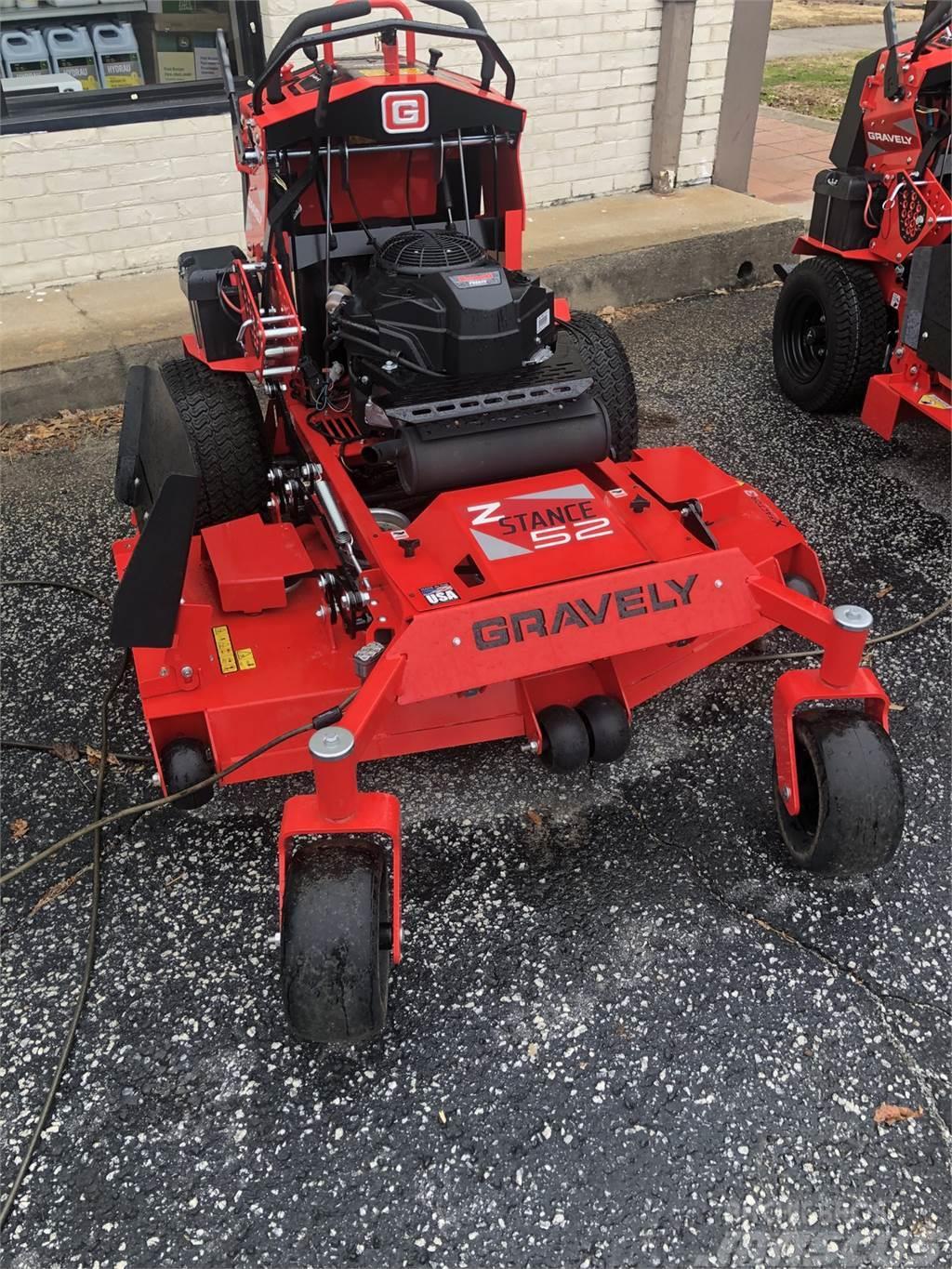 Gravely Z-Stance 52 Sıfır dönüşlü çim biçme makineleri