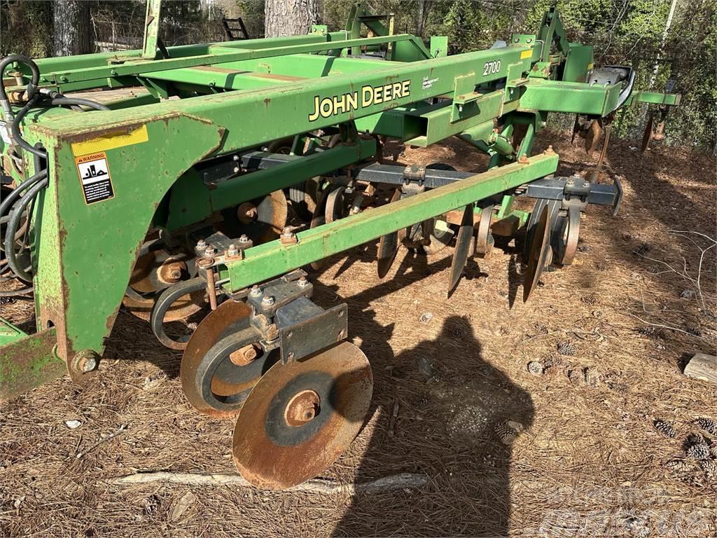 John Deere 2700 Diger toprak isleme makina ve aksesuarlari