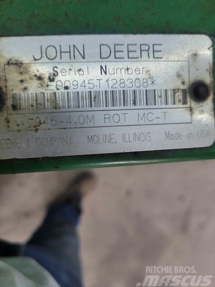 John Deere 945 Diskli çayir biçme makinasi
