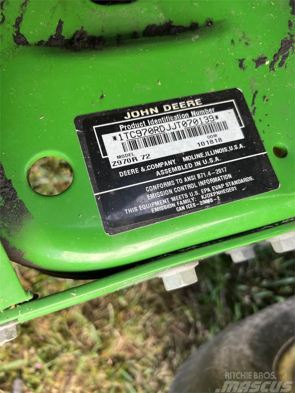 John Deere Z970R Sıfır dönüşlü çim biçme makineleri