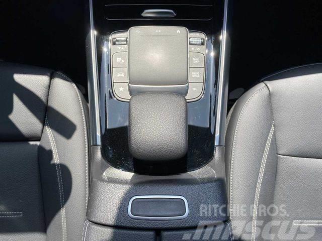 Mercedes-Benz GLA 250e 8G AMG+Ambiente+RKamera+ LEDER+Keyless+ Pikaplar