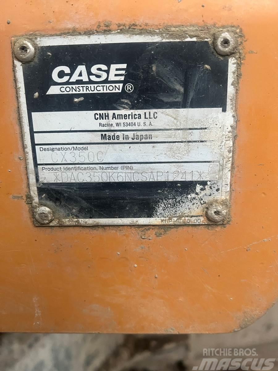 CASE CX350C Paletli ekskavatörler