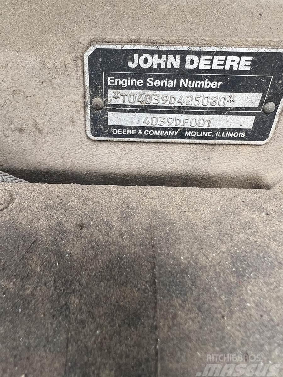 John Deere 4039D Motorlar