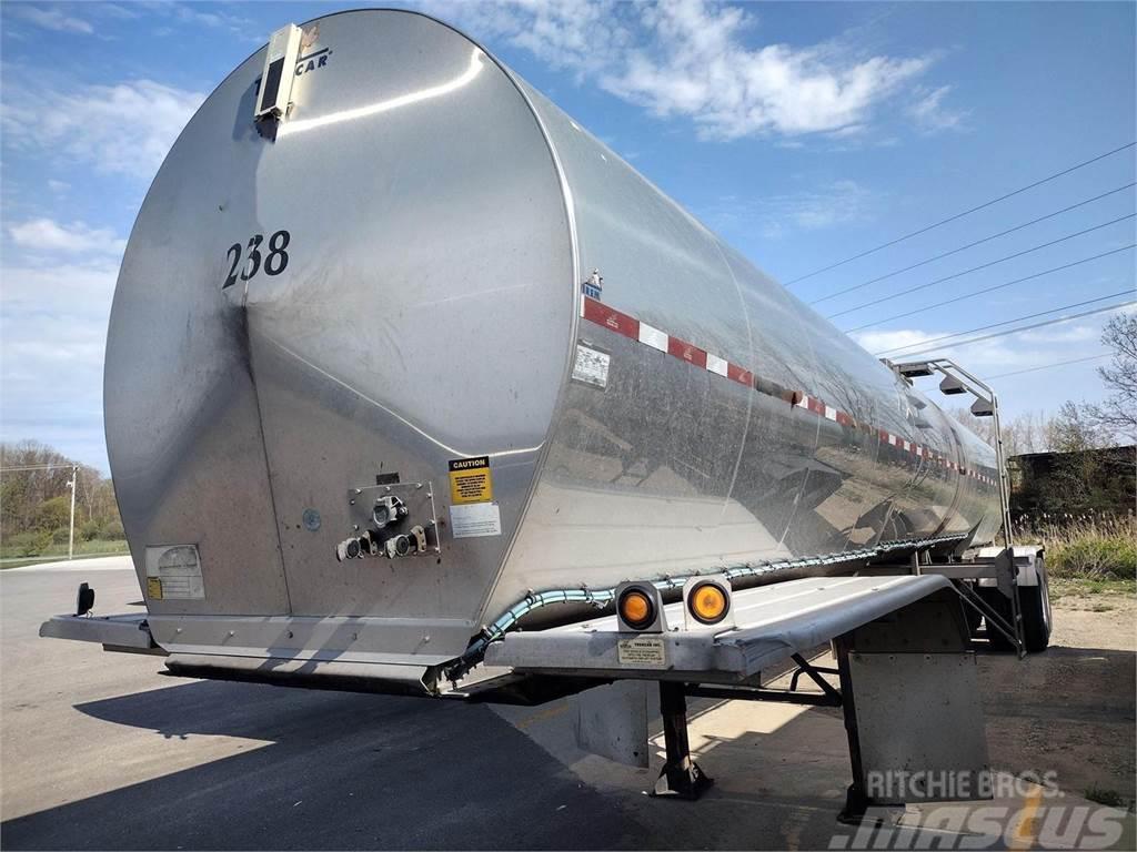 Tremcar 6200 GAL | SANITARY 3-A | REAR DISCHARGE | AIR RID Tankerler