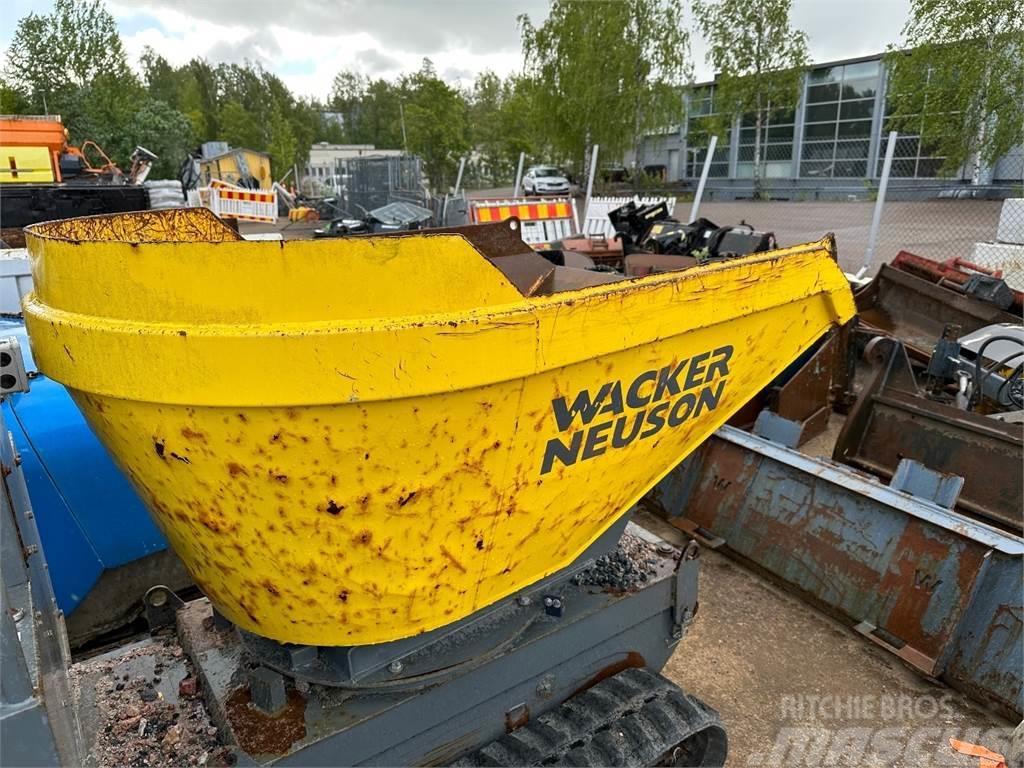 Wacker Neuson DT15 Belden kirma kaya kamyonu