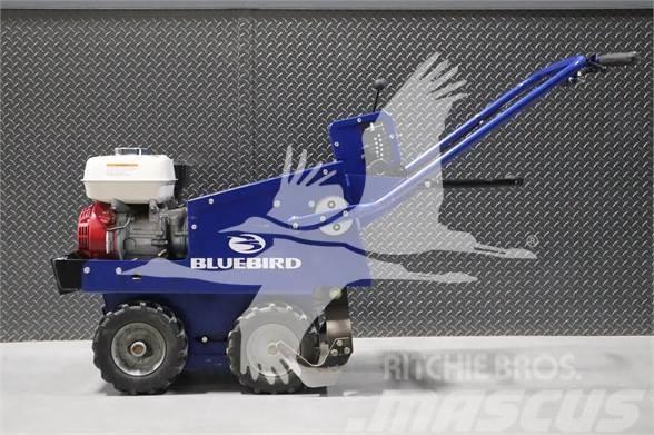 Blue Bird SC550 Diger yol bakim makinalari