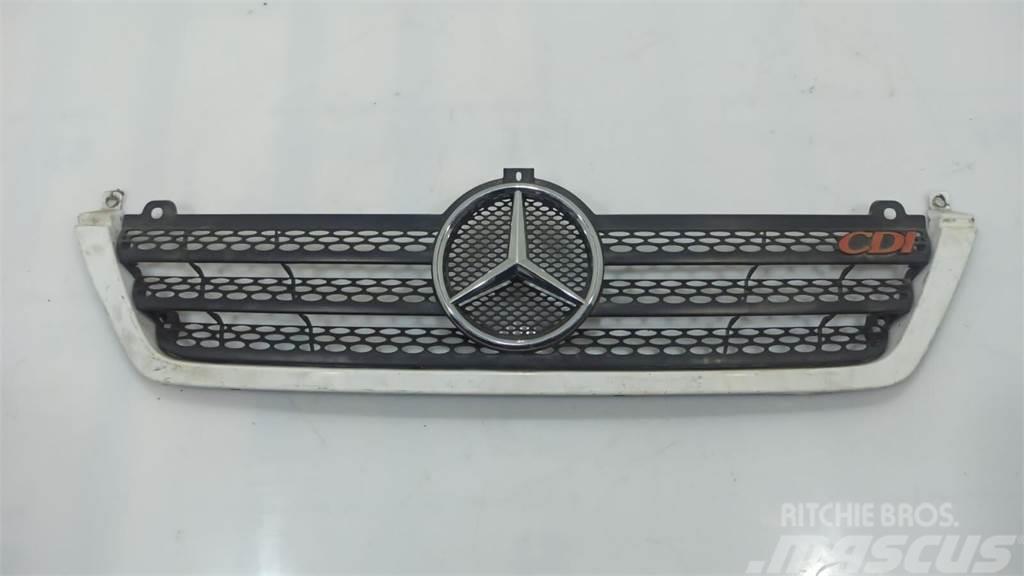 Mercedes-Benz Sprinter CDI 1995-2006 Kabinler
