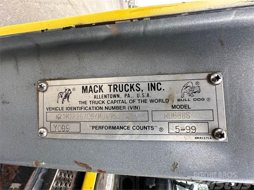 Mack RD688S Atik kamyonlari