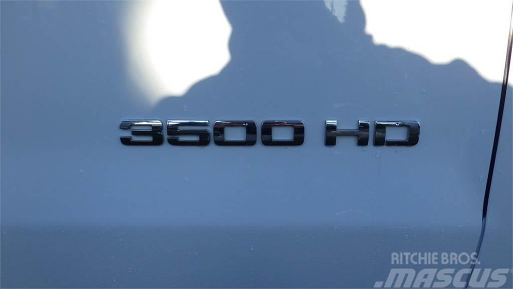 Chevrolet Silverado 3500HD Belediye / genel amaçli araçlar