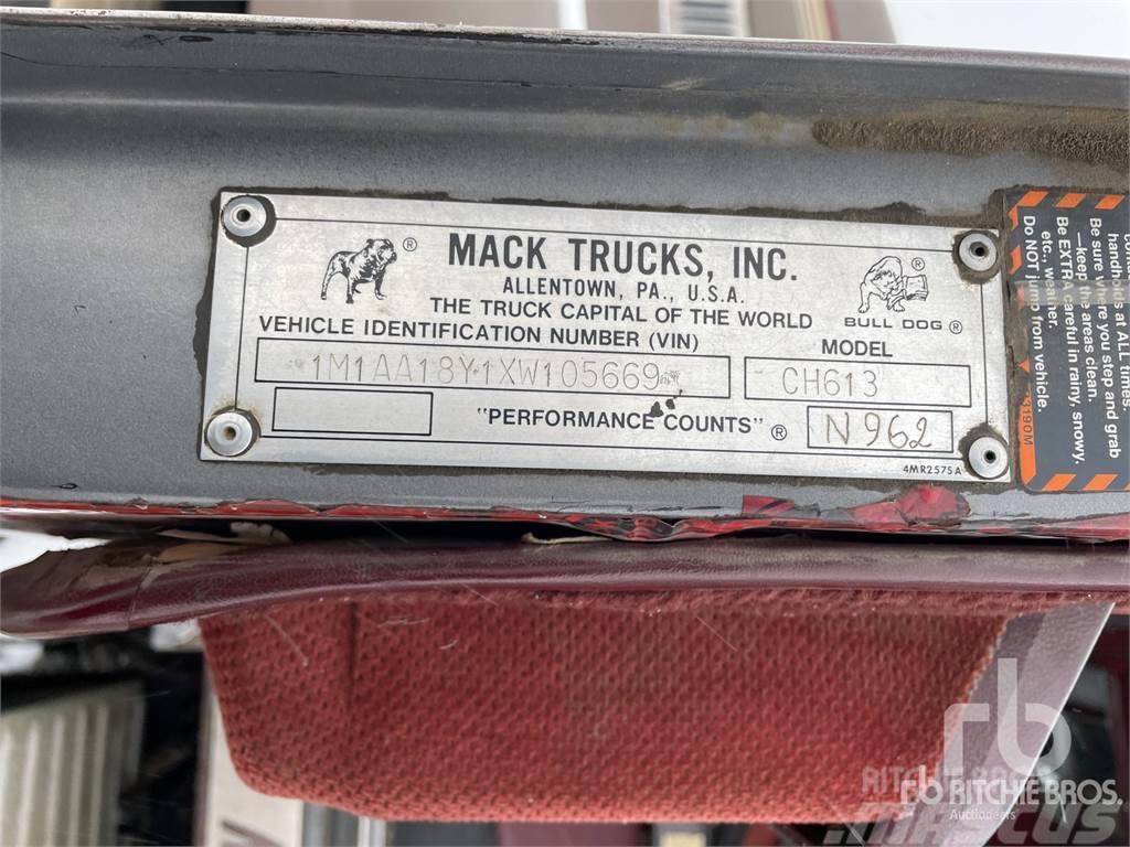 Mack CH613 Çekiciler
