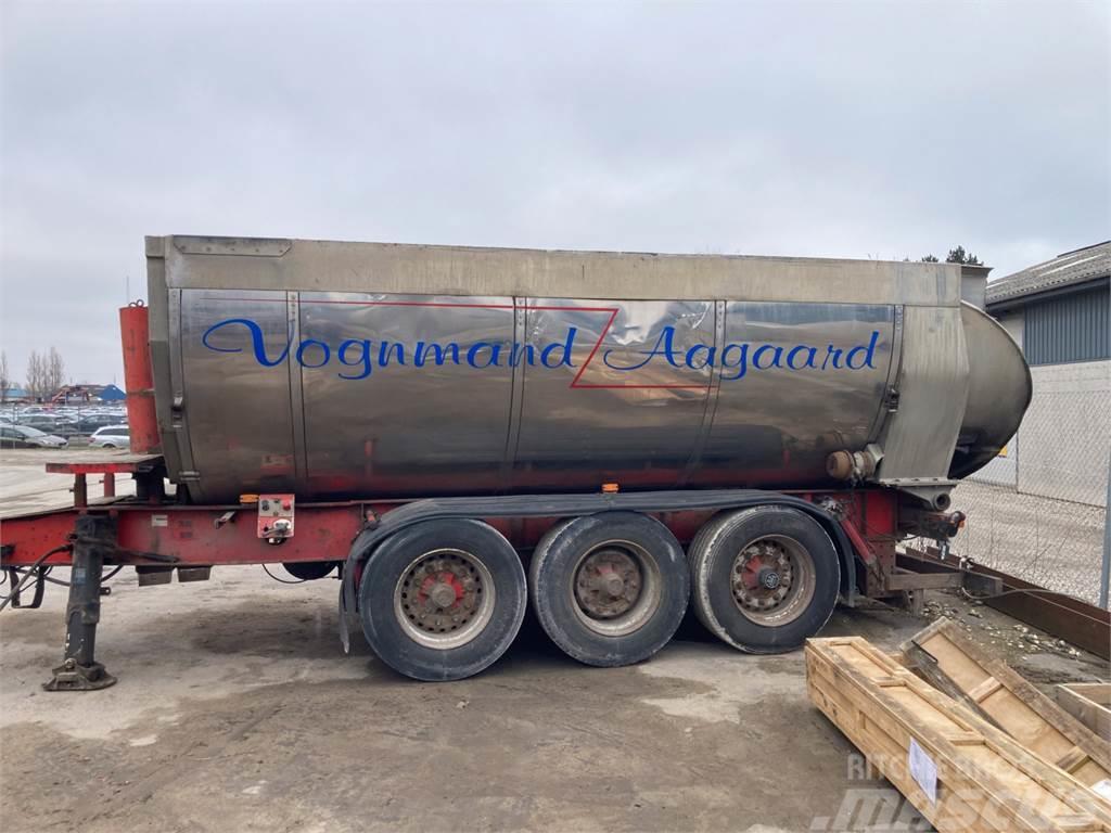 Kel-Berg Asphalt drawbar trailer + asphalt truck load Diger