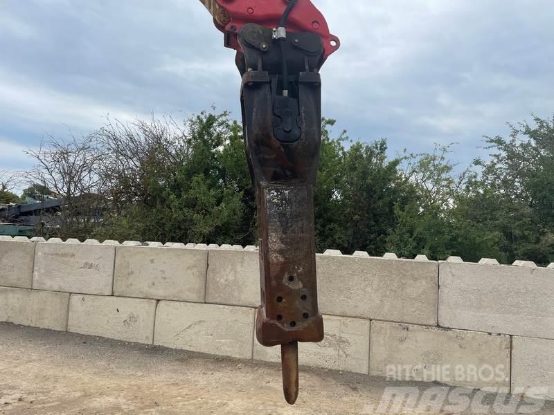 CAT Hydraulic Breaker To Suit 18 - 26 Ton Excavator Hidrolik kırıcılar