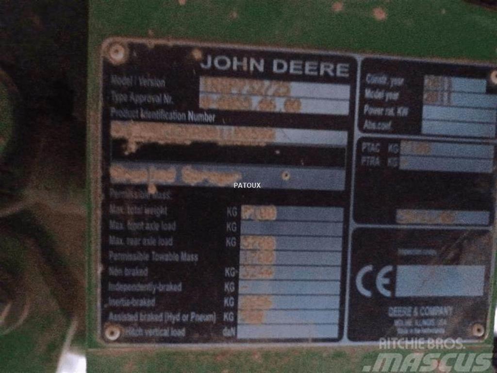 John Deere 732I Çekilir pülverizatörler