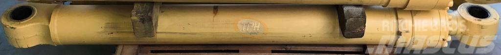 Furukawa 281830-21011 Zylinder Furukawa 740 Diger parçalar