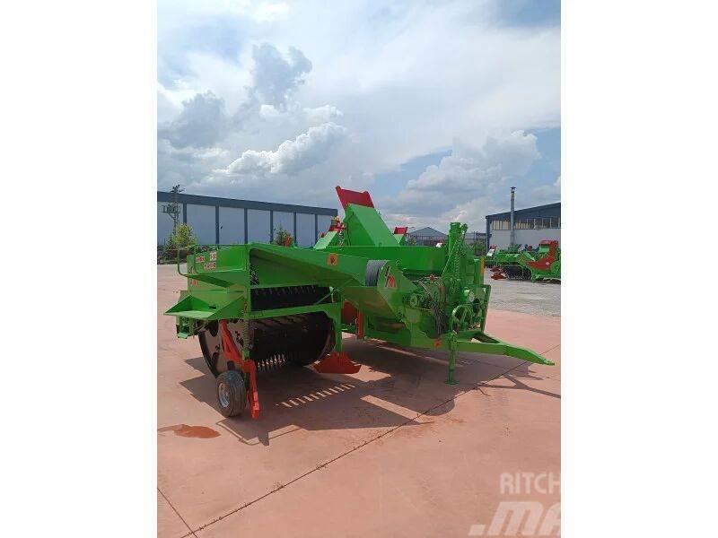  Şimşek Makina Simsek TR-3002 Diger hasat ve söküm makinaları