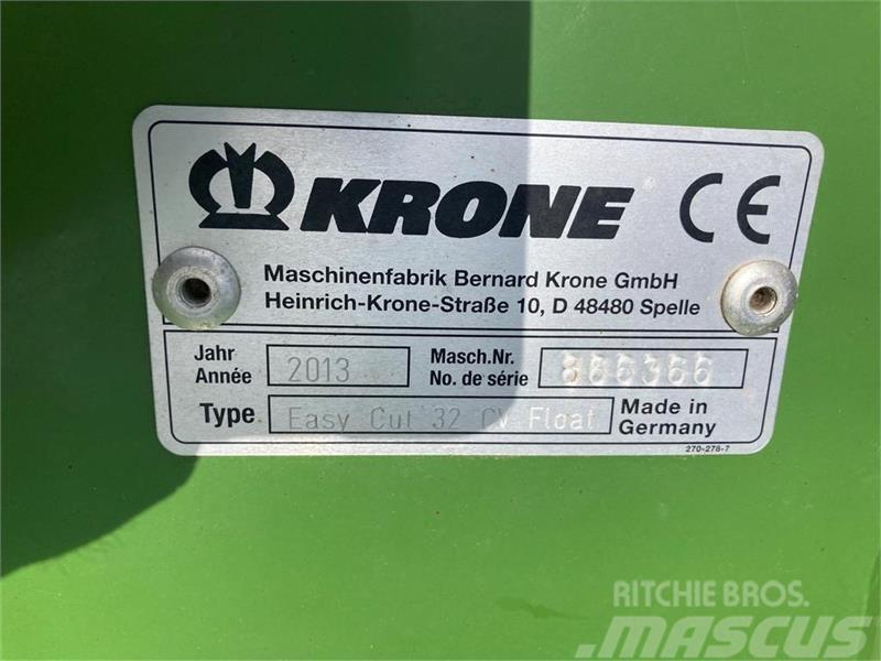 Krone Easy Cut 9140 Cv & Easy Cut 32 Cv Kendi yürür saman makinaları